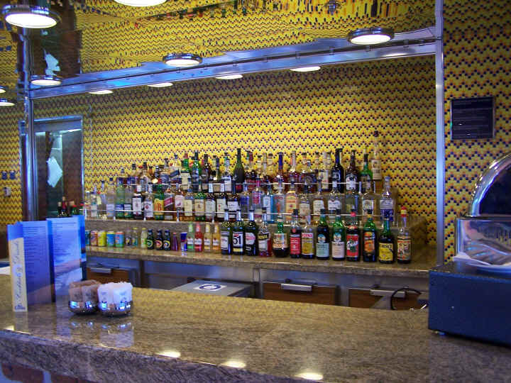 Poolbar.JPG (1391808 Byte)