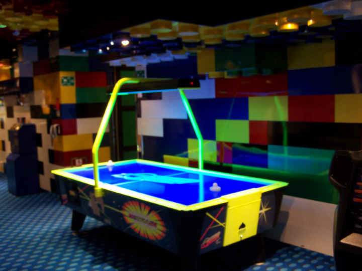 Shuffle.JPG (523619 Byte)